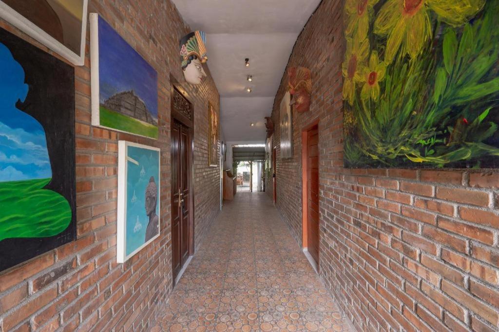 Oyo 2380 Alea Guesthouse Muntilan Esterno foto